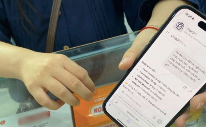 Đơn thuốc ChatGPT 'chữa ho, nghẹt mũi' và lời cảnh báo từ bác sĩ 