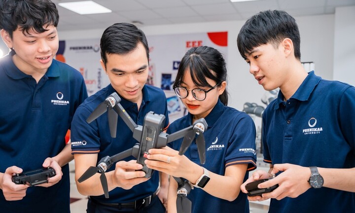 Anten có trái tim: Nữ sinh dùng công nghệ cứu người và truyền cảm hứng đến Gen Z