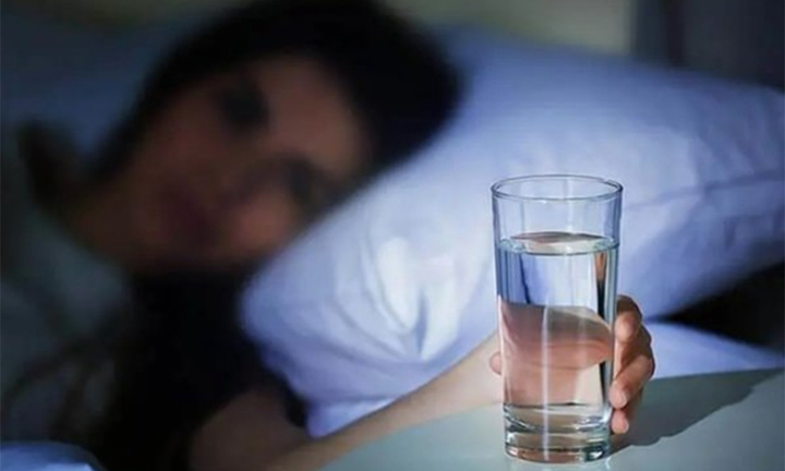 Nước đun sôi để nguội quá 24 giờ còn đảm bảo an toàn?