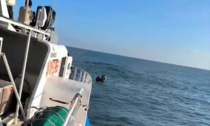 Kỳ tích: Cả 3 người mất tích trong đêm bão số 13 đổ bộ đều được cứu sống