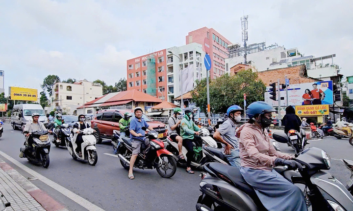Cải hoán xe xăng sang xe điện, ý tưởng xanh nhưng người dân vẫn sợ cháy nổ