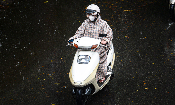 Dự báo thời tiết ngày 11/11: Hà Nội mưa rải rác, cao nhất 26°C