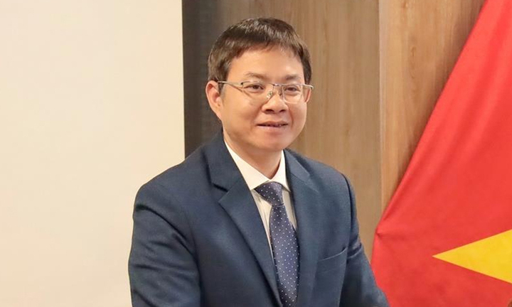 Thứ trưởng Ngô Lê Văn kiêm giữ chức Chủ tịch Ủy ban Quốc gia UNESCO Việt Nam