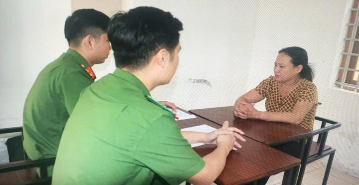 Từ người chuyên bốc mộ, nữ quái ‘nổ’ có quan hệ rộng lừa đảo trên 4,6 tỷ đồng