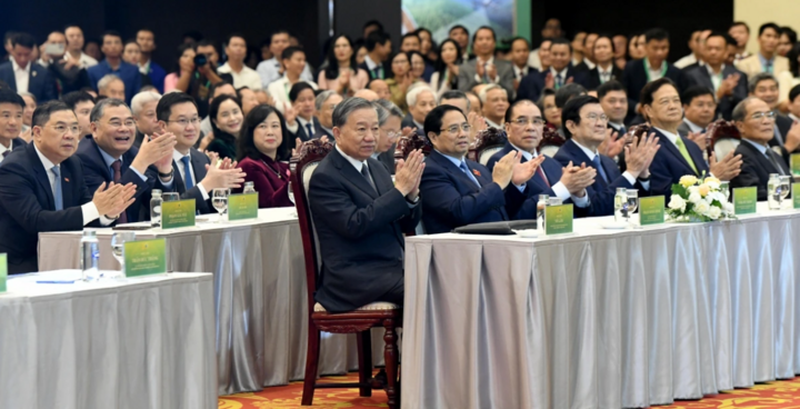 Tổng Bí thư Tô Lâm dự Lễ kỷ niệm 80 năm Ngành Nông nghiệp và Môi trường