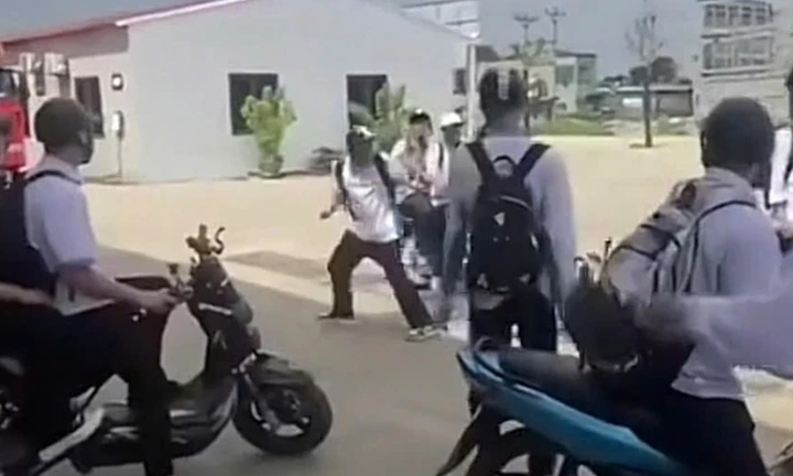 Bắt 2 nam sinh liên quan vụ học sinh lớp 12 ở Thanh Hoá bị đâm chết