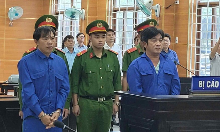 Dùng tàu cá tổ chức cho nhiều người xuất cảnh trái phép, hai ngư dân lĩnh án