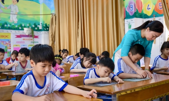 Cần Thơ chi 457 tỷ đồng hỗ trợ học phí năm học 2025-2026