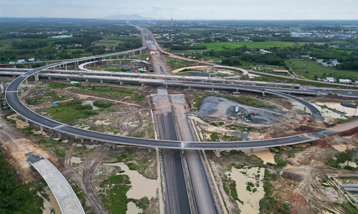 Chủ tịch TP.HCM Nguyễn Văn Được: Sắp có loạt cầu, đường nối TP.HCM và Đồng Nai