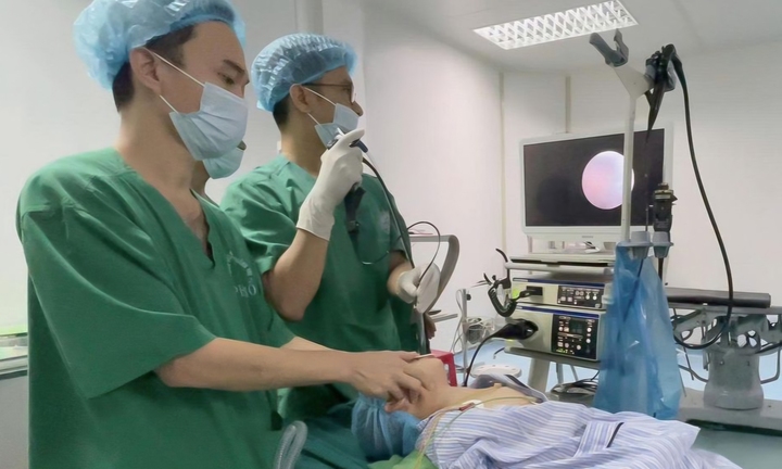 Bé trai 3 tuổi ở Quảng Trị bị kim chọc tủy rơi xuống đường thở khi làm răng