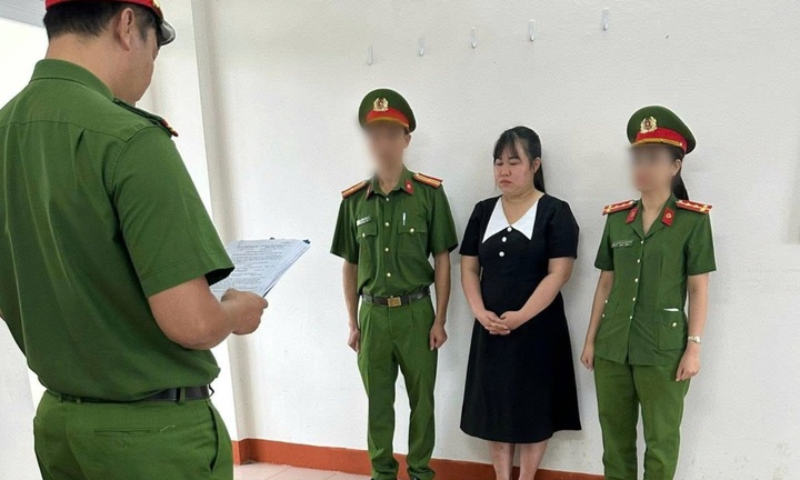 'Nữ quái' nhận làm hồ sơ chuyển nhượng rồi chiếm đoạt hàng loạt lô đất