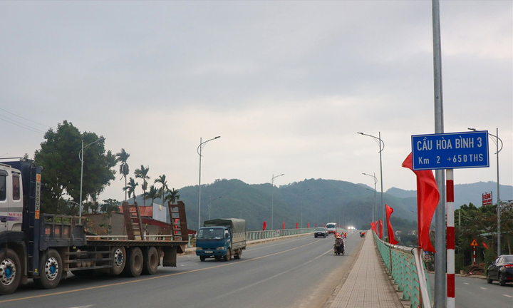 Tỉnh Phú Thọ tổ chức thi tuyển phương án kiến trúc công trình cầu Hòa Bình 5