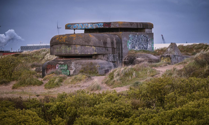 Có gì trong những căn hầm tận thế bí mật nhất hành tinh?