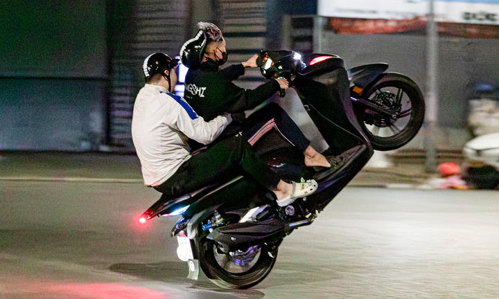 Tóm gọn nhóm ‘quái xế’ náo loạn đường phố Hà Nội sau phản ánh của VTC News