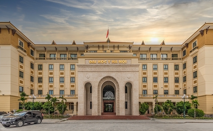 Ngành nào dẫn đầu điểm chuẩn Đại học Y Hà Nội 3 năm gần nhất?