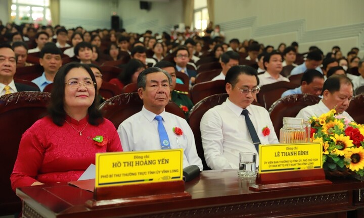 TVU công bố nhiều thành tựu quốc tế nhân dịp kỷ niệm Ngày Nhà giáo Việt Nam