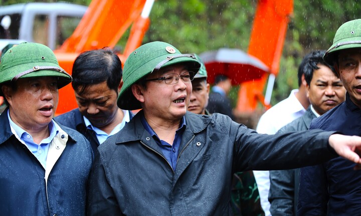 Phó Thủ tướng Hồ Quốc Dũng: Yêu cầu thông xe đèo Mimosa trong 10 ngày tới