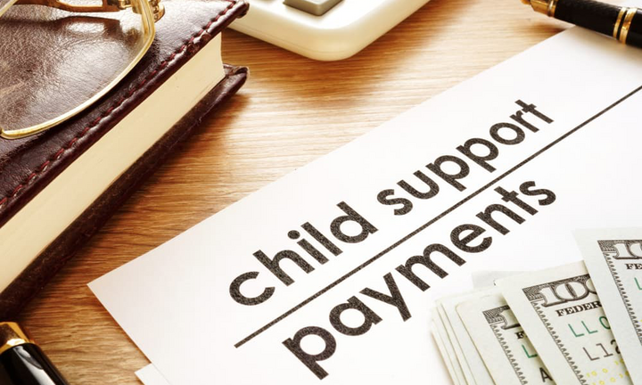 Người đàn ông mỗi năm đổi họ tên một lần để 'trốn’ đóng trợ cấp nuôi con