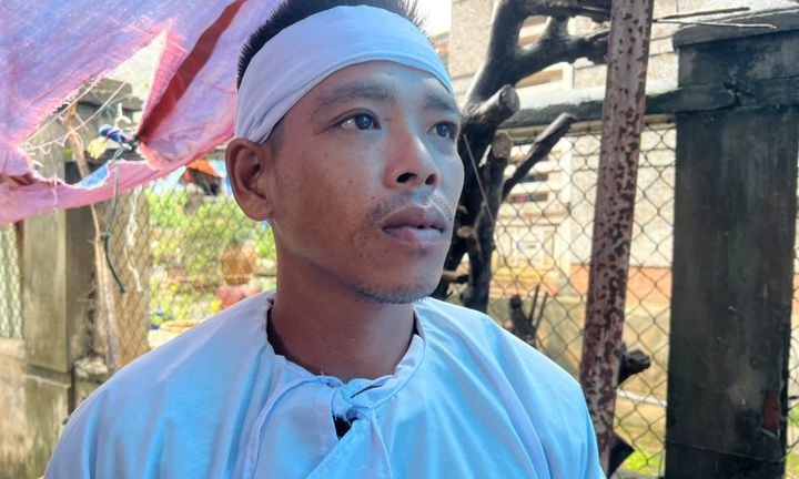 ‘Lũ rút rồi, nhưng tôi không còn mẹ’