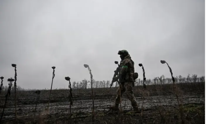 Nga tuyên bố liên tiếp chiếm các ngôi làng miền Đông Ukraine, Kiev phủ nhận