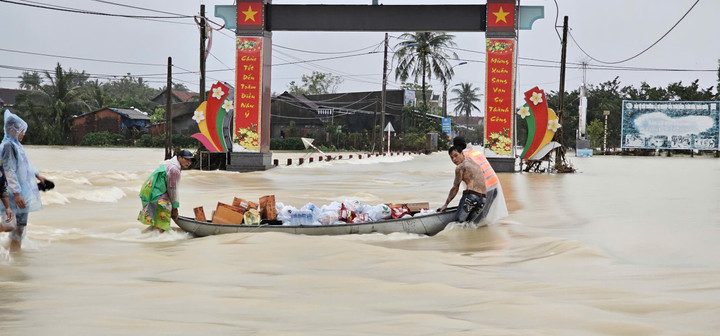 Chính quyền Đắk Lắk bác tin 'hàng trăm người chết do lũ' lan truyền trên mạng