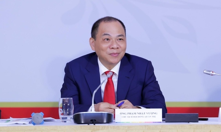 Chứng khoán tăng, Vingroup thành tập đoàn vốn hóa 900.000 tỷ đầu tiên Việt Nam