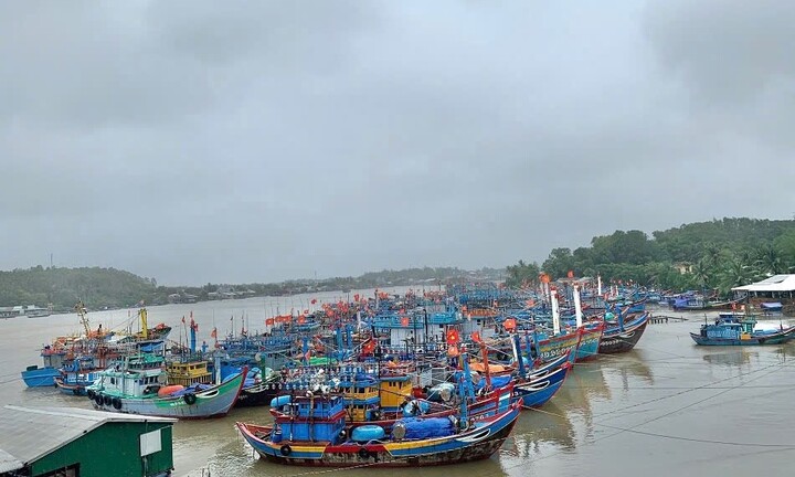 Ứng phó bão số 15, Đắk Lắk ban hành lệnh cấm biển