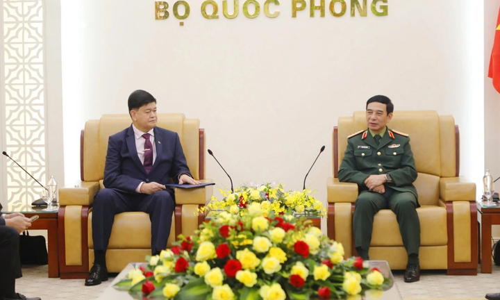 Quan hệ quốc phòng Việt Nam - Philippines ngày càng thực chất và hiệu quả