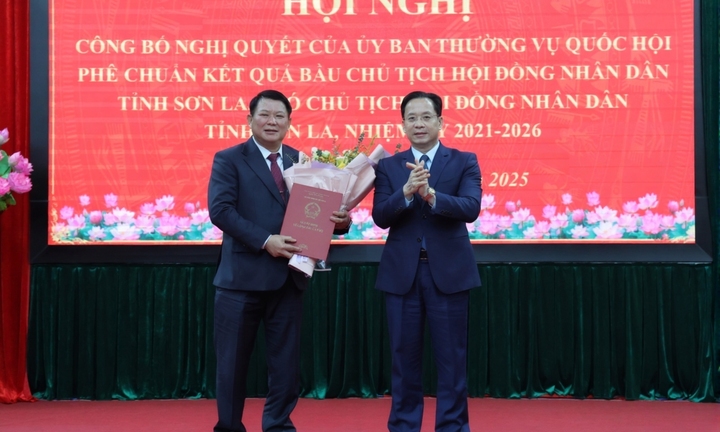 Phê chuẩn Chủ tịch và Phó Chủ tịch HĐND tỉnh Sơn La nhiệm kỳ 2021–2026