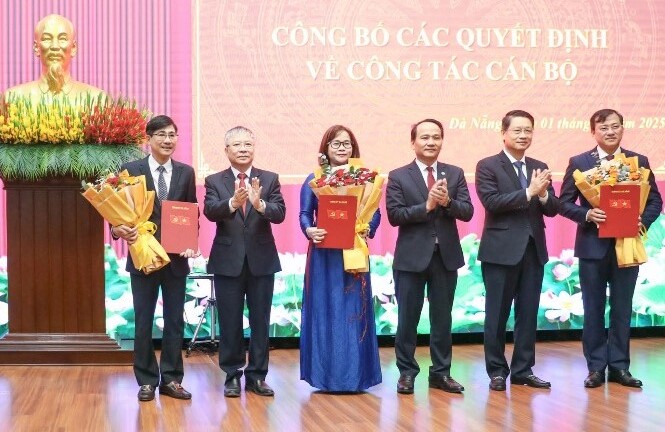 Bà Trần Thị Kim Hoa giữ chức Chủ tịch đặc khu Hoàng Sa