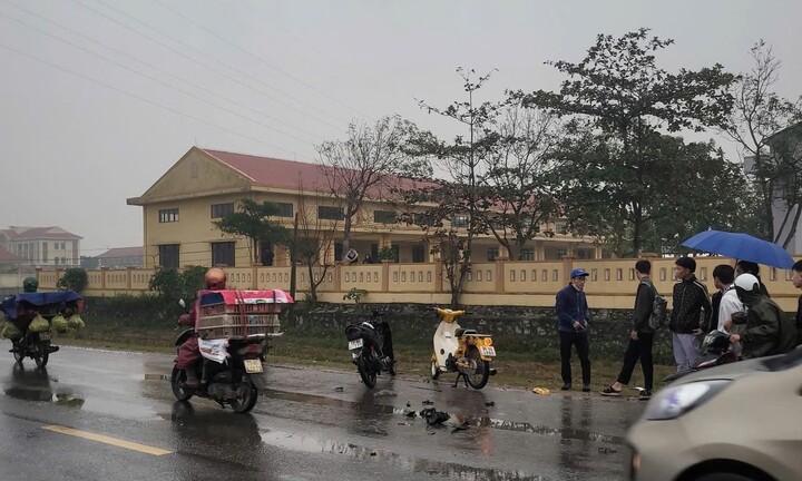 Gặp tai nạn trên đường đến trường, 3 học sinh thương vong