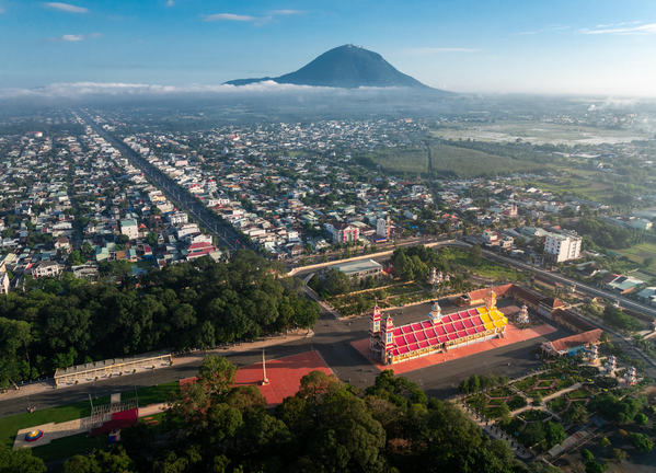 Tòa Thánh Tây Ninh - di sản sống giữa miền biên giới