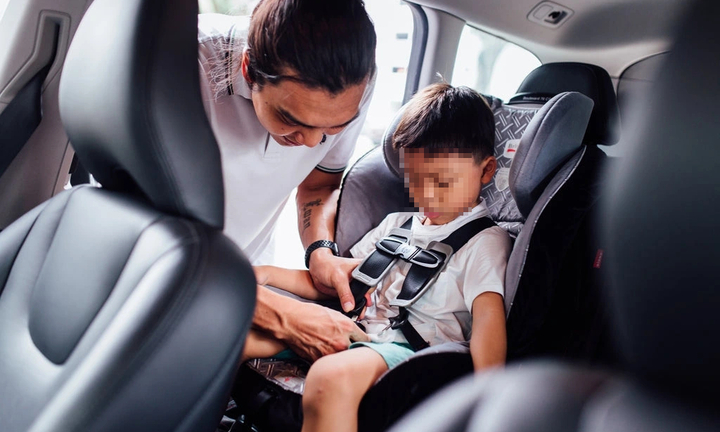 Quốc hội 'chốt' taxi, xe khách không bắt buộc phải lắp ghế an toàn cho trẻ