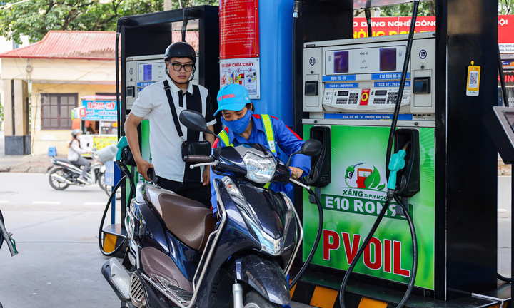 Giá xăng có thể quay đầu tăng trong kỳ điều hành ngày mai