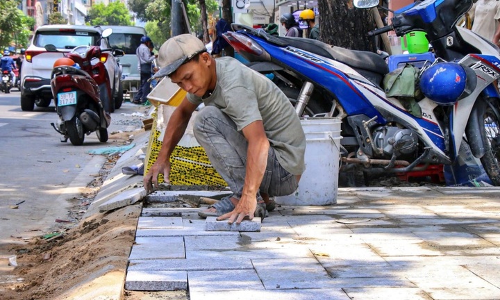 TP.HCM chi gần 450 tỷ nâng cấp hơn 91km vỉa hè