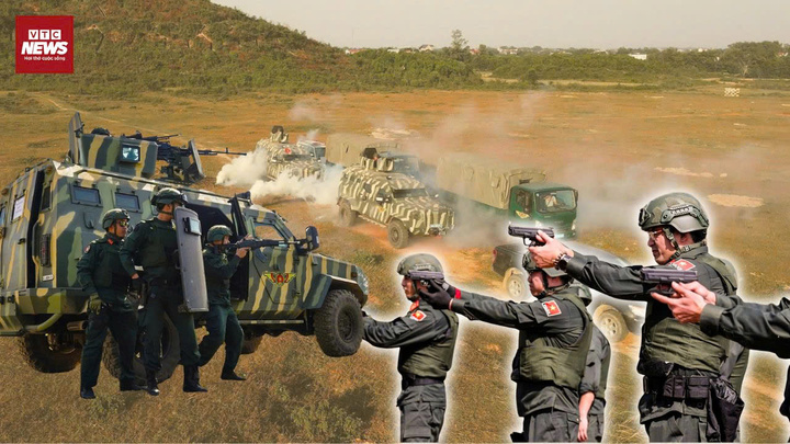 Cảnh sát gìn giữ hòa bình phô diễn hỏa lực: Màn chống khủng bố nghẹt thở