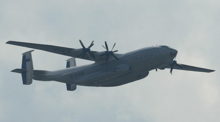 Máy bay vận tải quân sự AN-22 của Nga rơi khi bay thử nghiệm