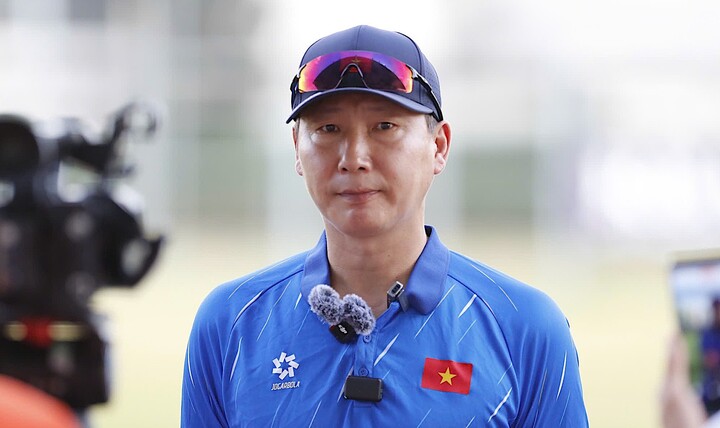 HLV Kim Sang-sik: U22 Việt Nam tổn thương lòng tự trọng, quyết phục thù Malaysia