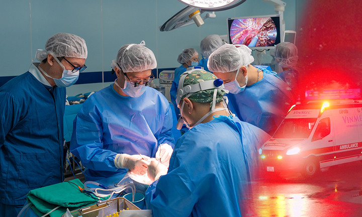 Phía sau cuộc đại phẫu cứu bé trai 15 tháng tuổi từ 'lá gan chia đôi' của người hiến chết não