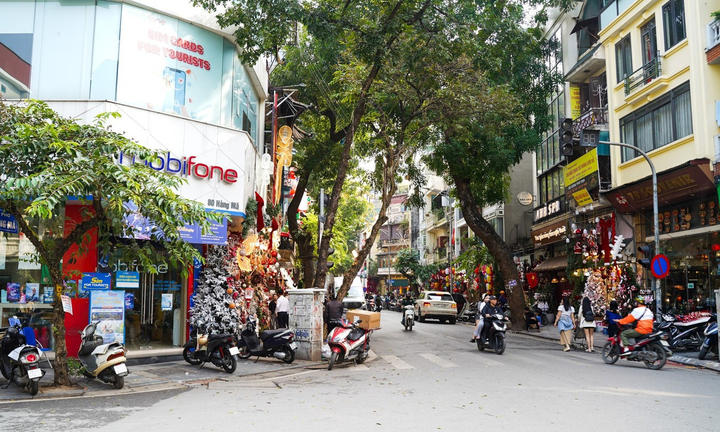 Hà Nội chuẩn bị ra quân, quyết giành lại vỉa hè, lòng đường trong 2 tháng