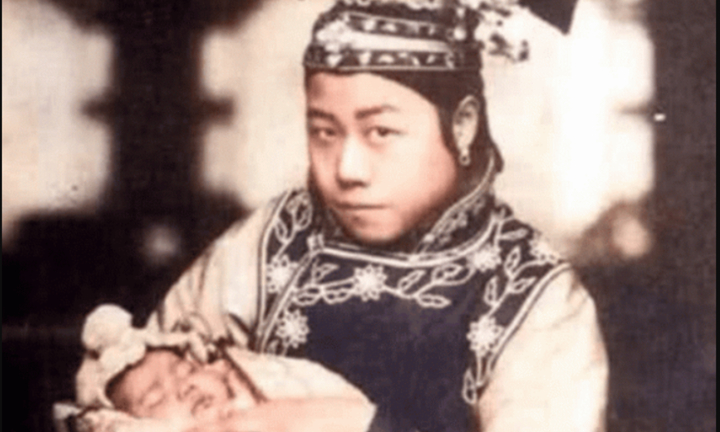 Hậu cung nhà Thanh: Tại sao phi tần buộc phải xa con ngay từ khi chào đời?