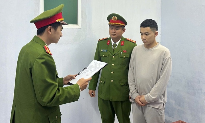 Khởi tố kẻ cố tình lao ô tô vào đám đông làm 4 người bị thương
