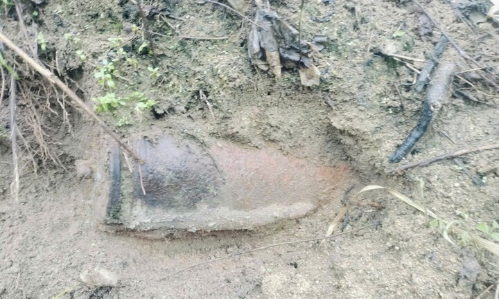 Đi làm rẫy, người dân Đà Nẵng phát hiện quả bom nặng 130kg