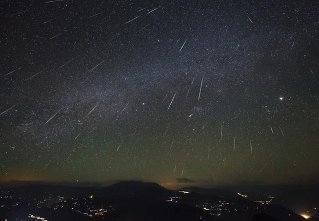 Mưa sao băng Geminids tiếp tục xuất hiện vào ngày 14/12, rạng sáng 15/12