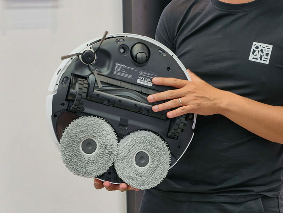 Robot vệ sinh tự động đang thay đổi thói quen người dùng