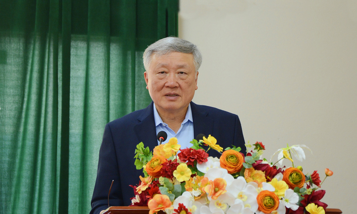 Phó Thủ tướng Thường trực Nguyễn Hòa Bình tiếp xúc cử tri tại Bắc Ninh