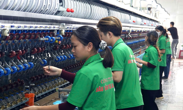 DN miền Trung sau 'đại hồng thủy': Nỗ lực phục hồi để công nhân có thưởng Tết