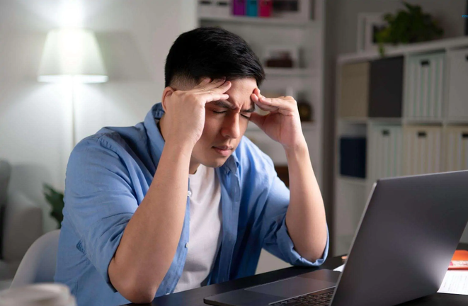 'Bơ đẹp' tin nhắn giao việc vặt ngoài giờ, tôi bị sếp bêu riếu là EQ thấp