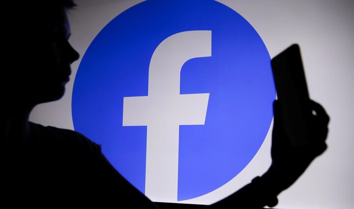 Facebook thử nghiệm thu tiền người dùng chia sẻ link 