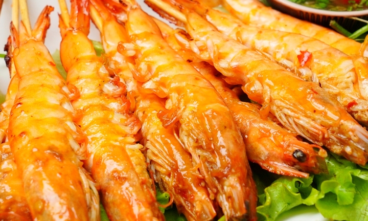 Cách làm tôm nướng muối ớt đơn giản